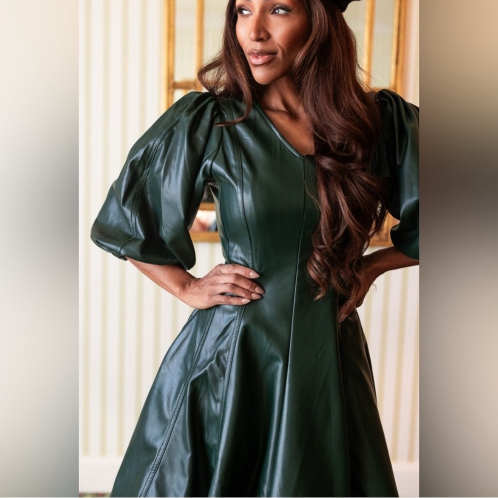 Ivy City Co. Women’s Leah Green Plaid Puff Sleeve Vegan Leather Dress